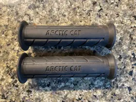 0405-039 ARCTIC CAT Atv Handlebar Grips Arctic-cat