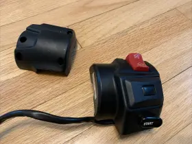 710004582 CAN-AM Logem Inter Housing Switch F3 Spyder