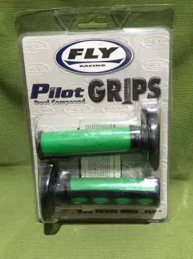 24-1105 Grips Handlebar Handle Bar Atv Bmx Pilot