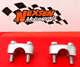Honda 53111-ha6-000 1985 Atc250sx Left Right Handlebar Upper Clamp Set
