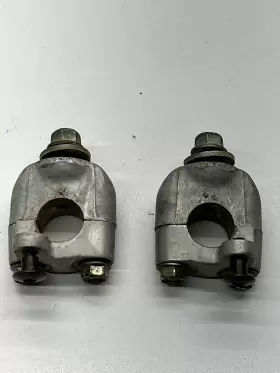53130-HB3-770 HONDA Fa Fga Handle Bar Clamps Holder Mount