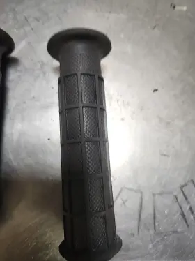 53165-HP5-600 HONDA Handlebar Grips End Caps Recon Rancher #3