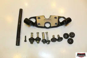 56211-31E00 SUZUKI Upper Triple Tree Handlebar Clamps Bar Set