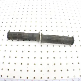 57211-21G10 SUZUKI Handlebar Grips 500 King Quad