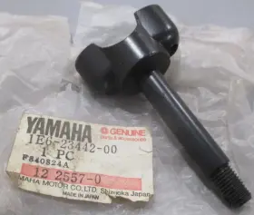 1E6-23442-00 YAMAHA Nos Handle Holder RD400 YTZ250 YTM200