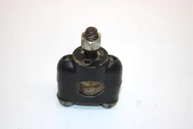 5H0-23442-01-98 YAMAHA Moto Upper Lower Handle Holder YFM200N